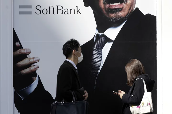 SoftBank, Tech Firm Earnings to Test Staying Power of AI-Fueled Frenzy