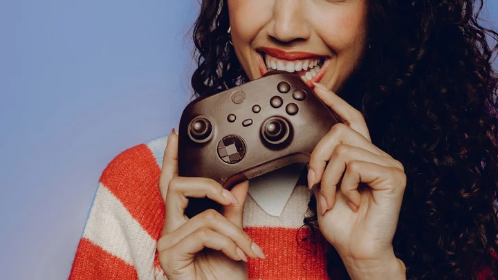 Ever Wanted to Eat an Xbox Controller?