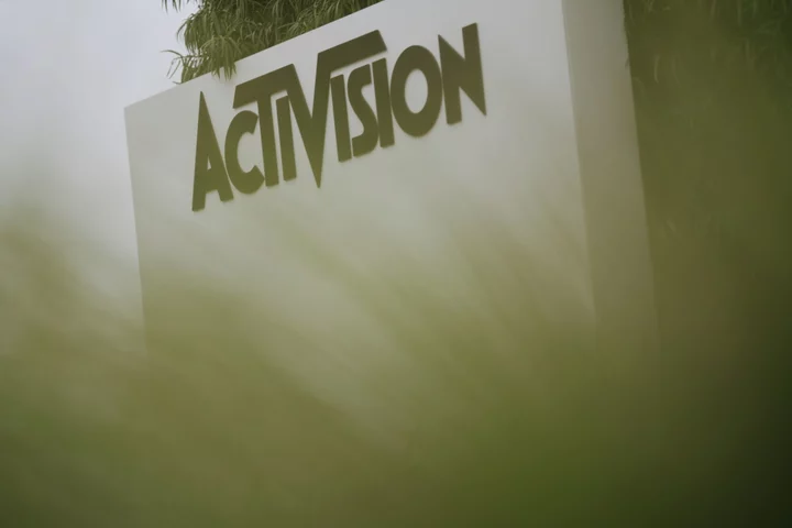Microsoft’s Activision Deal Gets Sliver of Hope as EU Defies UK