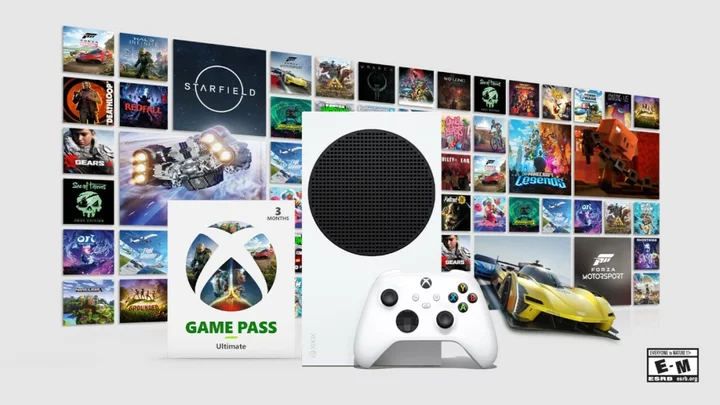 Microsoft Is Introducing a $300 Xbox Starter Bundle on Oct. 31