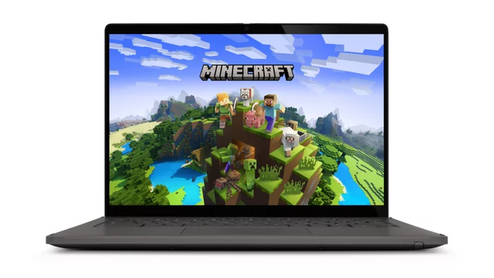 Minecraft: Bedrock Edition is Now Officially Available for Chromebooks