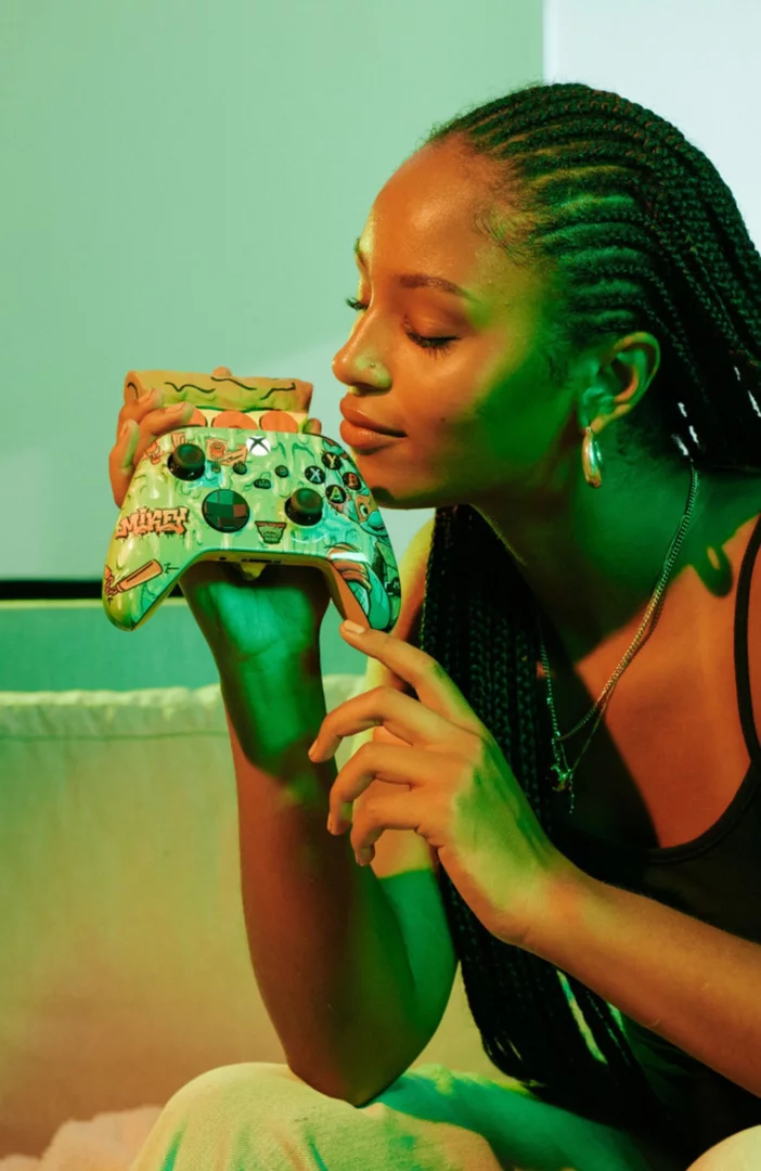 'It's a world first!' Xbox announces PIZZA-scented controller!