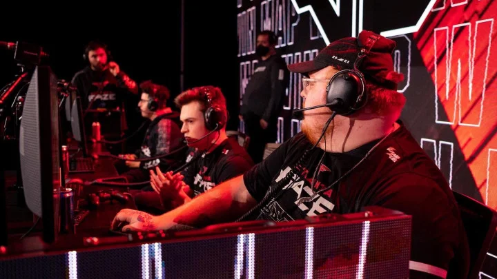 Top 5 Highest Earning Competitive Call of Duty Players
